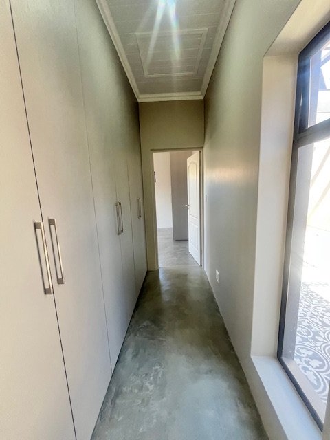 3 Bedroom Property for Sale in Outeniquasbosch Western Cape